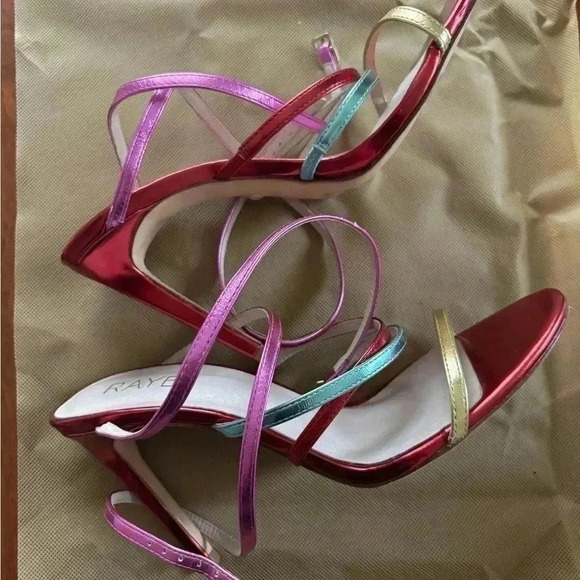 Sale Revole Raye Metallic Wraparound Sandal Heel - Picture 9 of 9